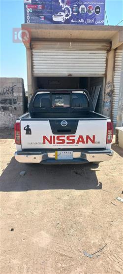 نيسان نافارا